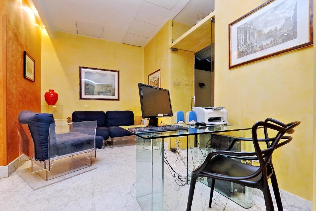 フロント・ロビー