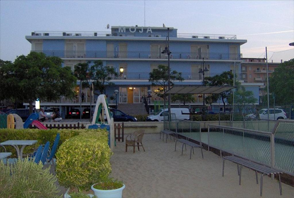 Hotel Moja photo