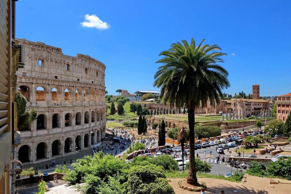 Romance al Colosseo photo