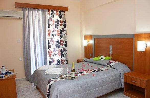 Macedonia — Hotel rooms in Kalamaki (Zakynthos), Ionian Islands