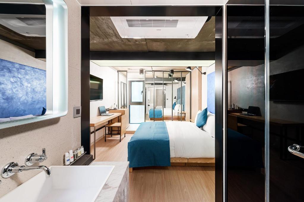 Jamsil Delight Hotel