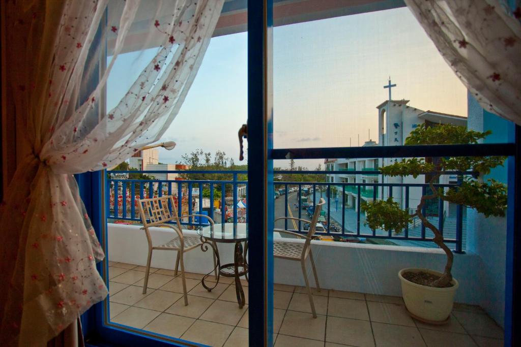 Golden Sea Inn