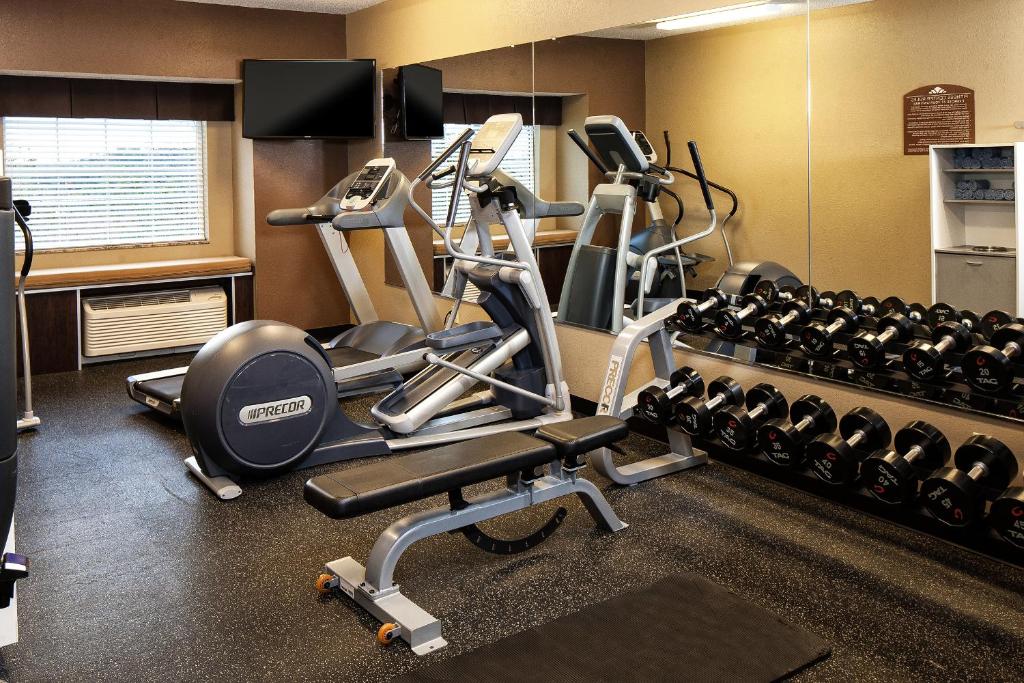 Microtel Inn & Suites - Triadelphia photo