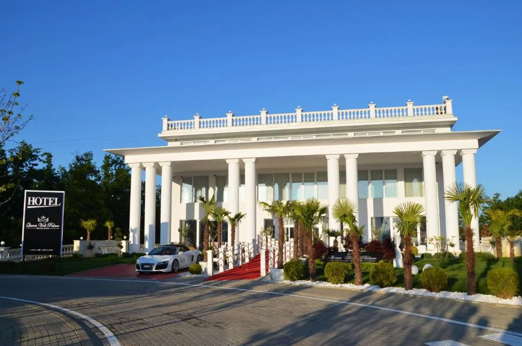 ParkHotel by Vali Ranch Resort, hotel in Prilepnica