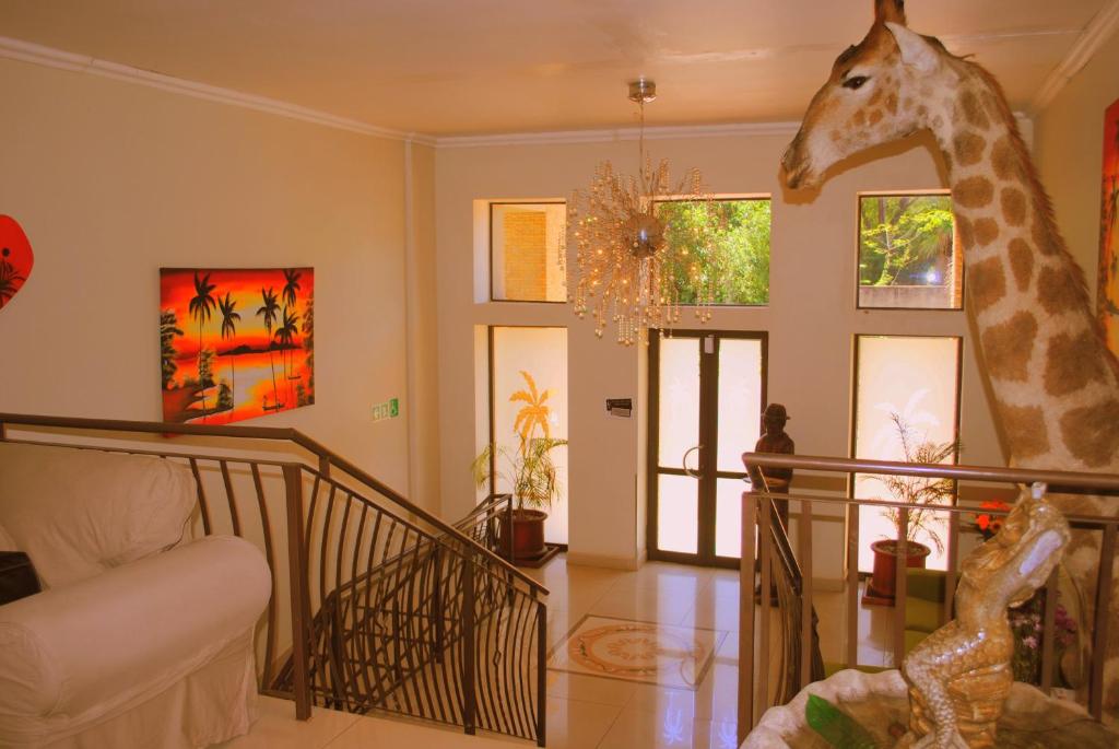 Palm Valley Inn photo