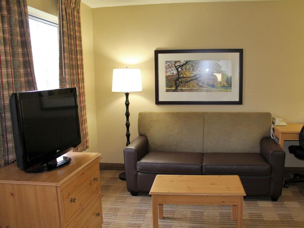 Extended Stay America - Meadowlands - East Rutherford Photo 20