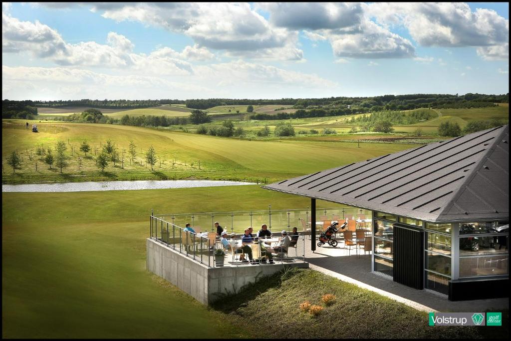 Golf course [on-site], Volstrup Ferieboliger in Stenild