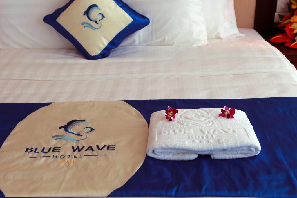 Blue Wave Hotel photo