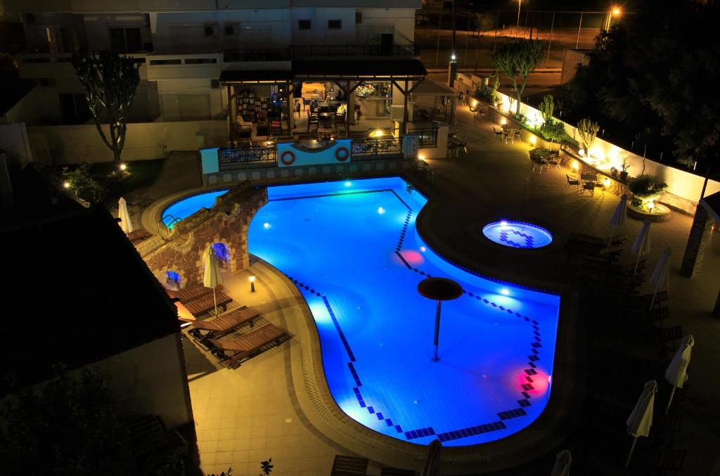 Bright Star — Swimming pool in Faliraki, South Aegean