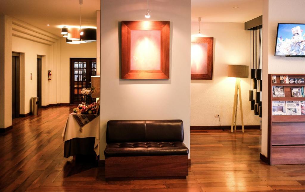 Camino Real Aparthotel, Downtown photo