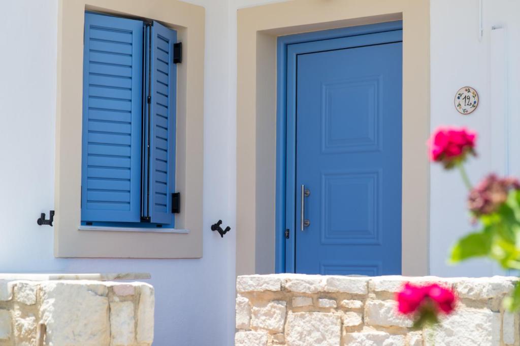 Lofos Apartments — Hotel building in Hersonissos