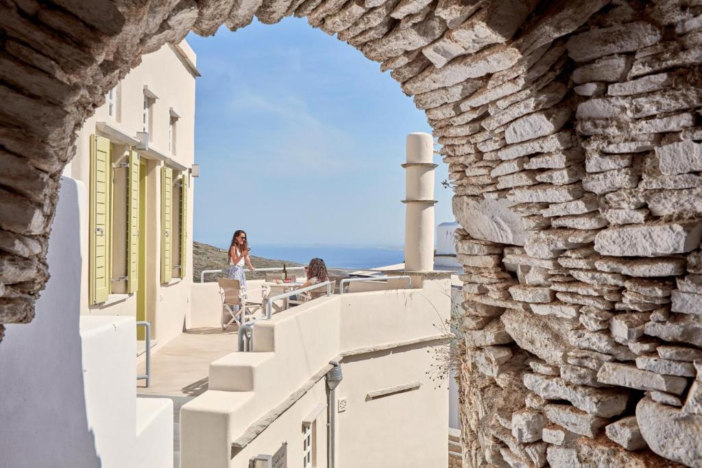 Crossroads Inn Traditional Lodging 眺望