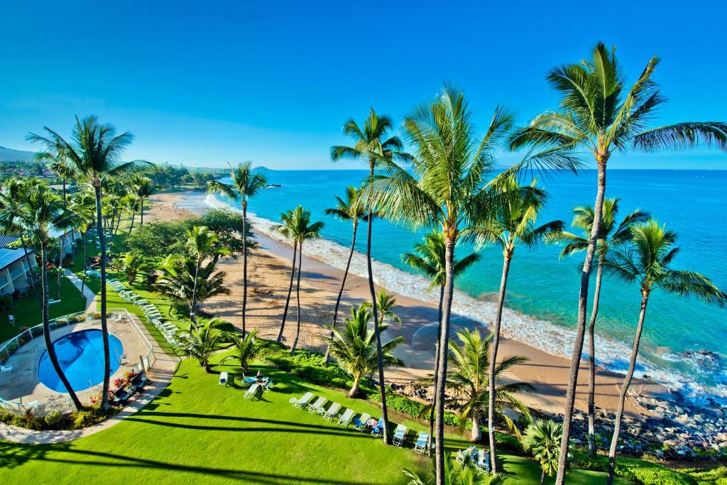 ヘール パウ ハナ リゾート (Hale Pau Hana Resort) ガーデン
