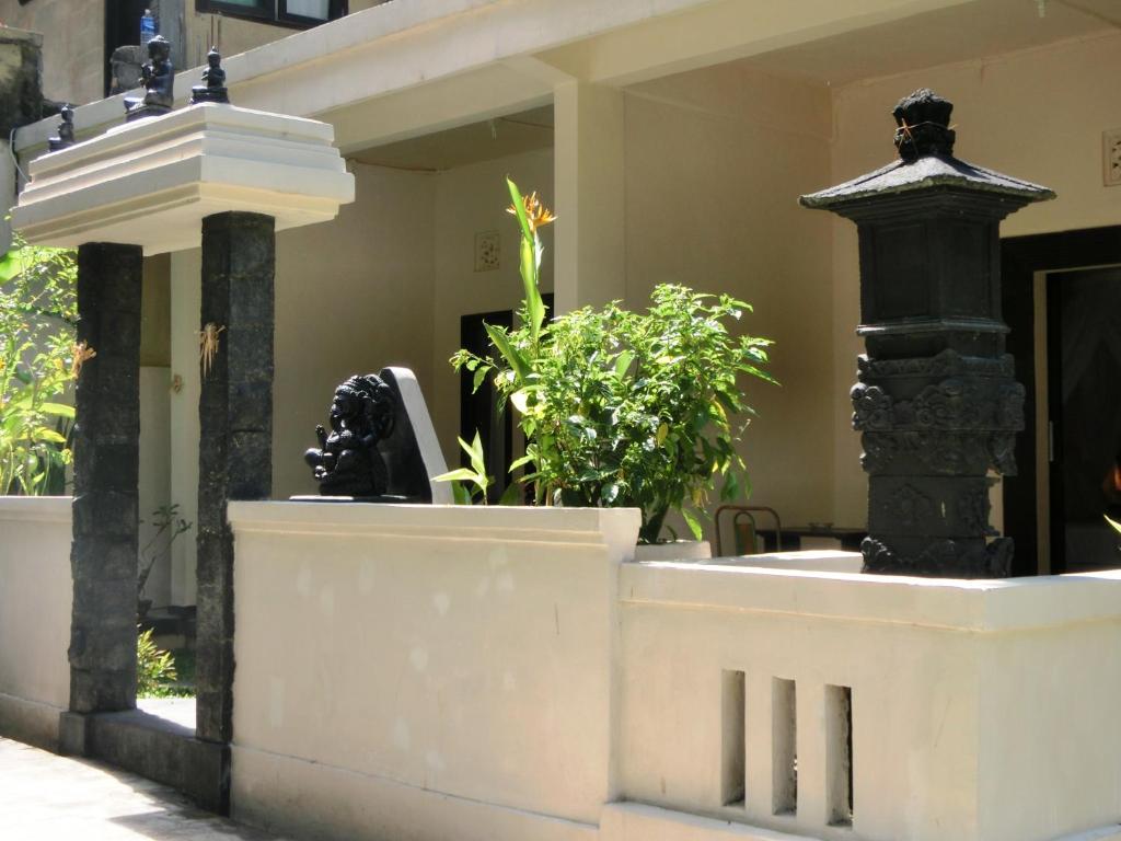 Latugu Homestay Ubud photo
