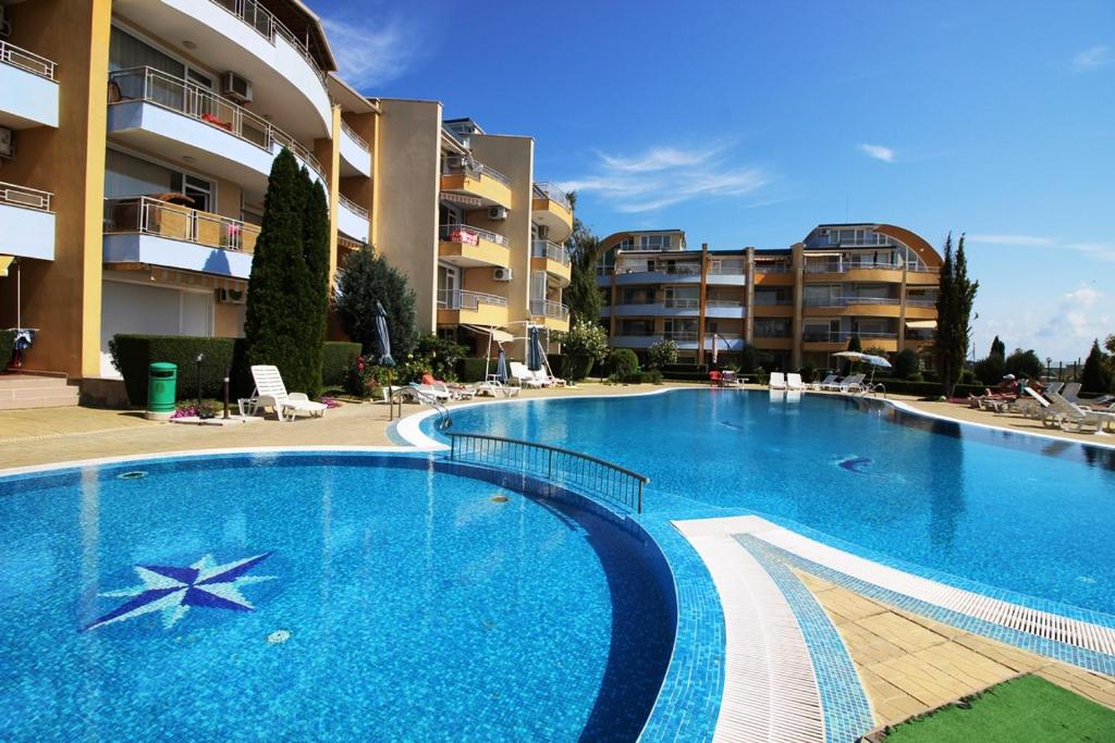 Apartments Lucky Complex Ravda photo