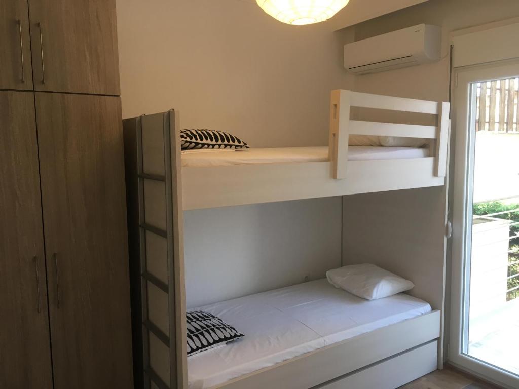 Trinity Apartments — Hotel in Agia Triada (Thessaloniki)