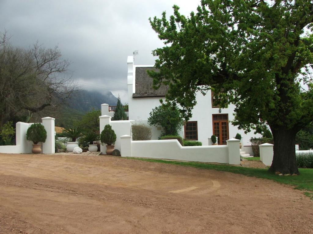 Oudekloof Wine Estate — Hotel in Tulbagh