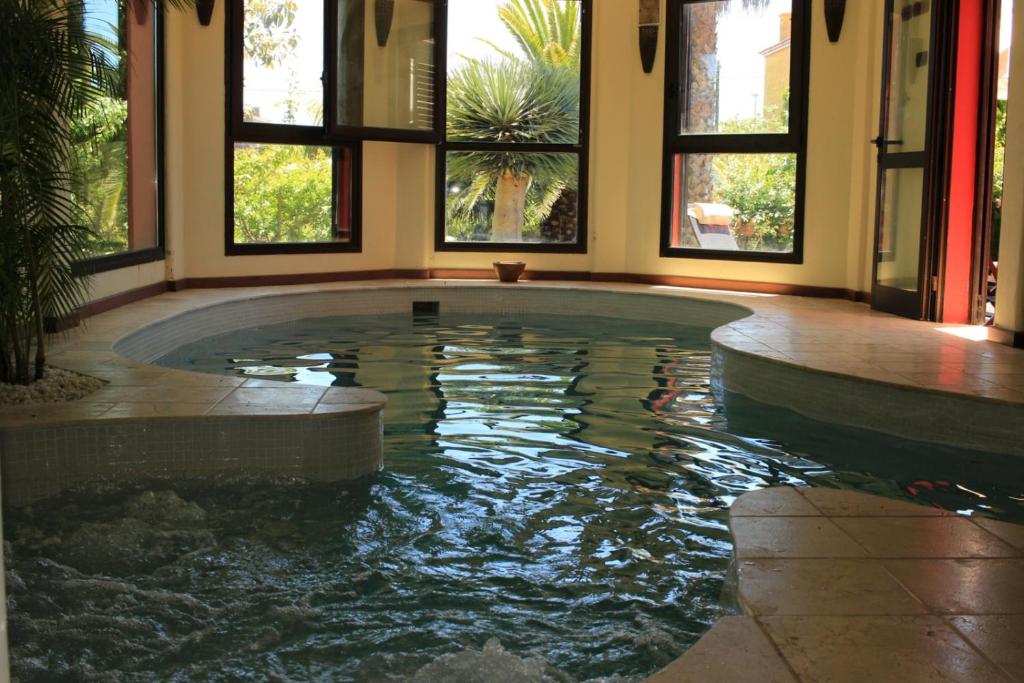 Luxury house in the heart of Tenerife - 2