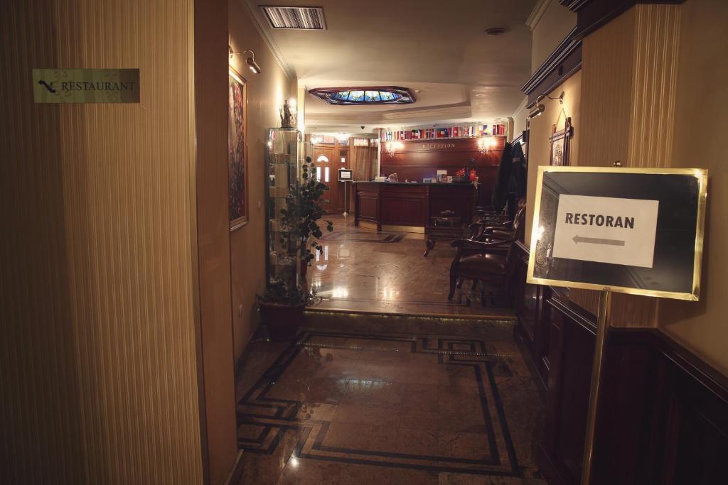 Hotel Millenium photo