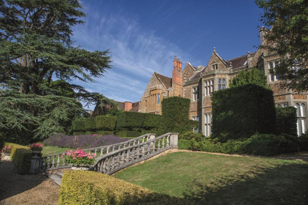 Fawsley Hall Hotel — Hotel in Fawsley