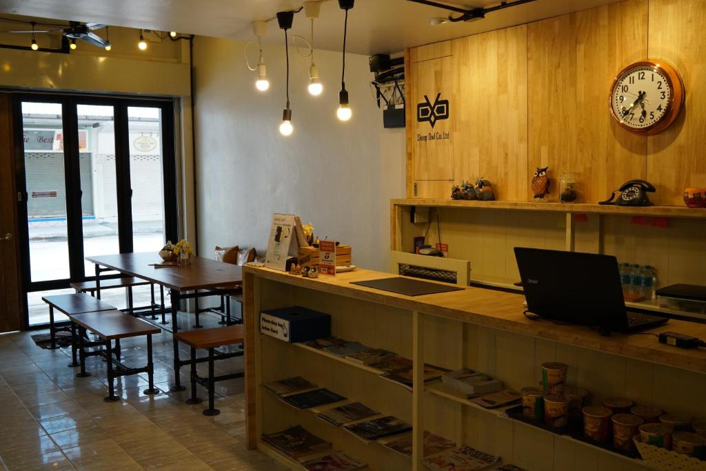 Lobby, Sleep Owl Hostel in Bangkok