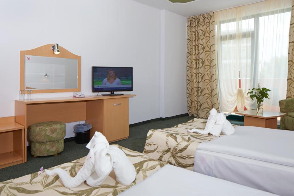 Mena Palace Hotel - All Inclusive — Sunny Beach, Burgas Region
