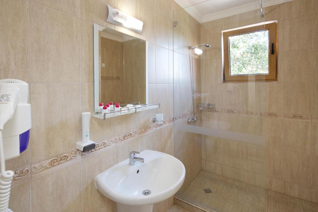 Mena Palace Hotel - All Inclusive — Sunny Beach, Burgas Region