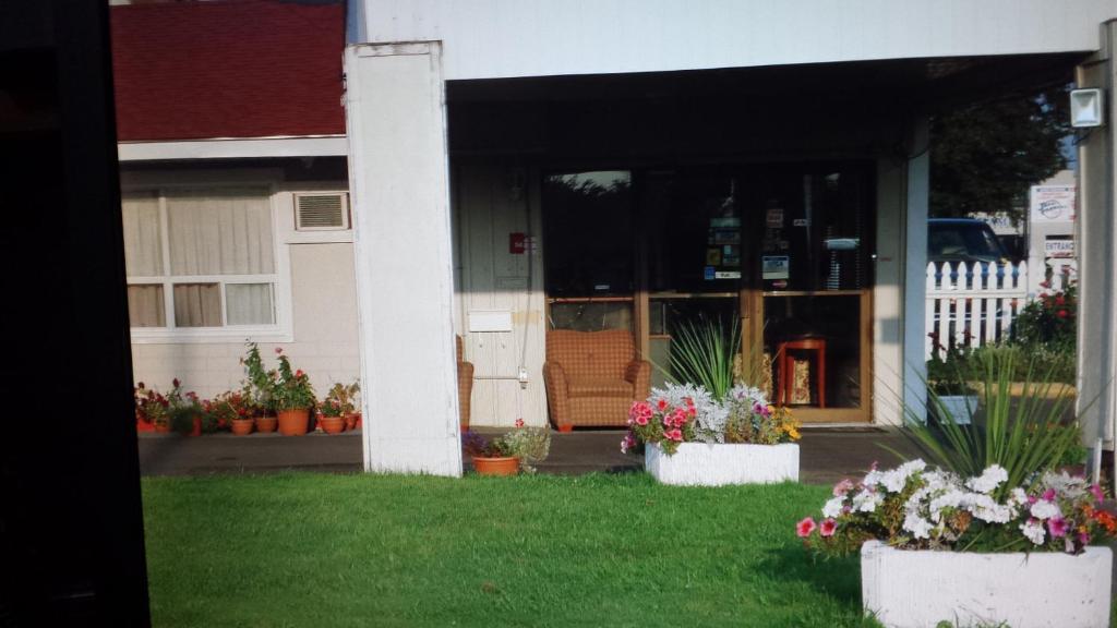 Surrounding environment