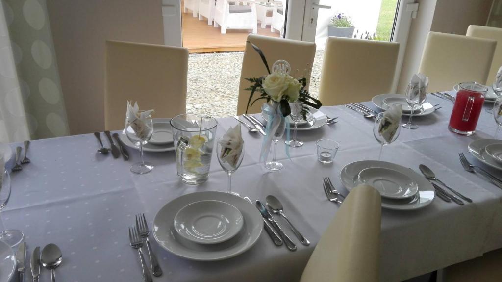 Agroturystyka Listomie 전용해변