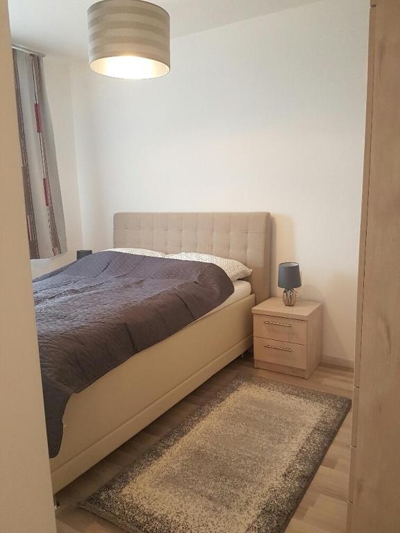 Apartman - a medencére nyíló kilátással 