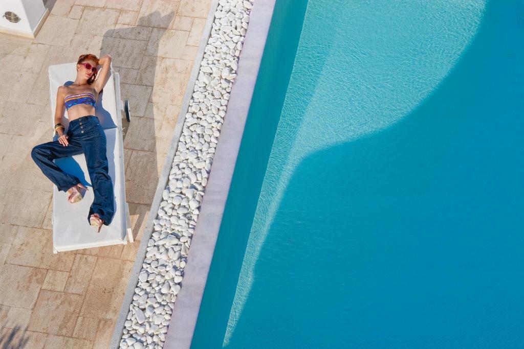 Above Blue Suites photo
