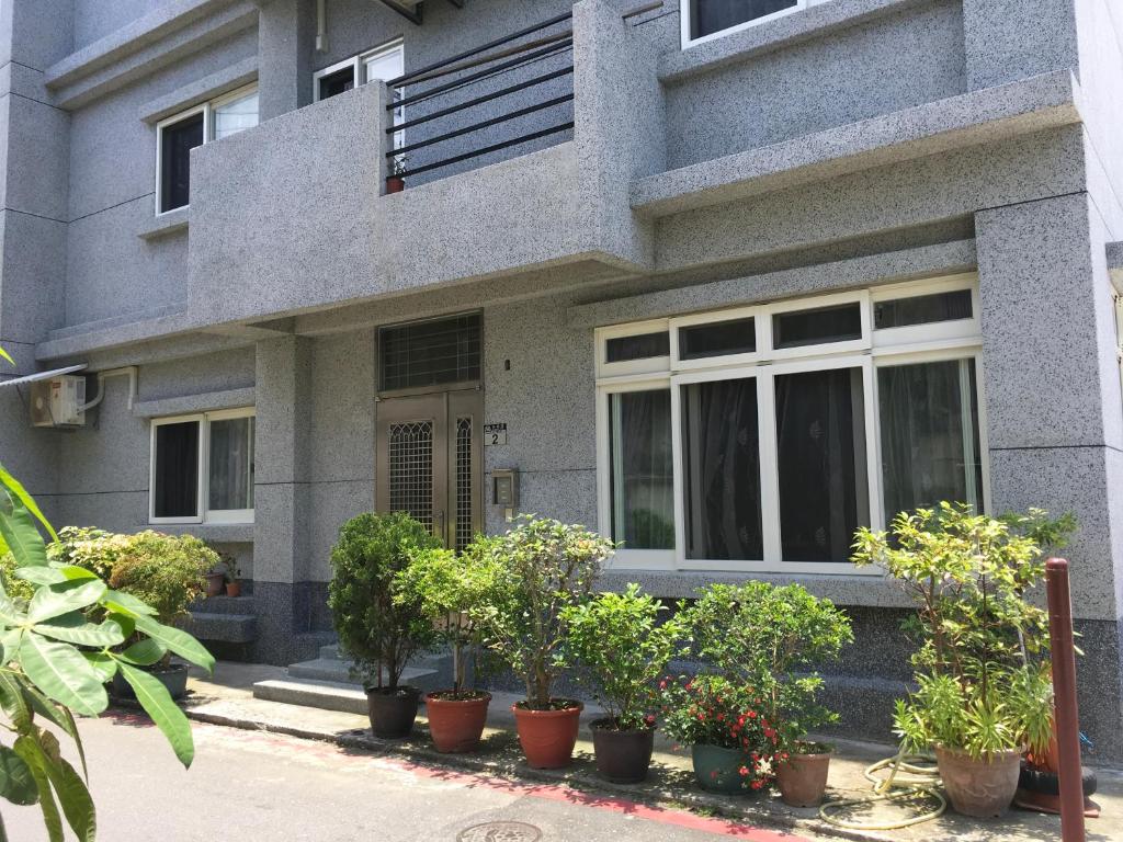 Cosy and Cute, Chua-lien