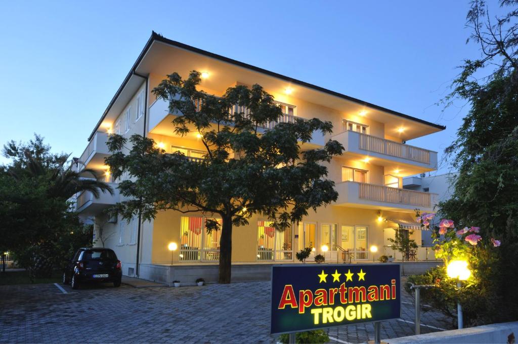 Apartmani Trogir photo