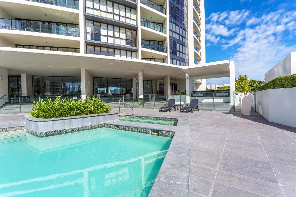 Mantra Sierra Grand Broadbeach photo
