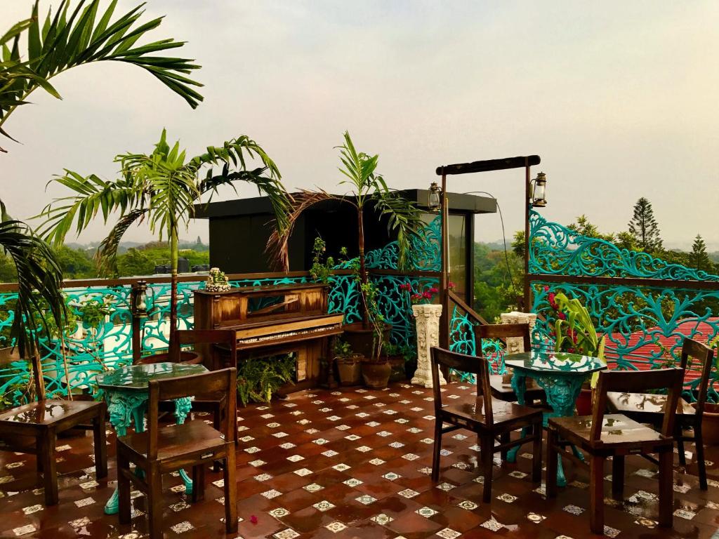 Balcony/terrace, Golden Lotus in Bangalore