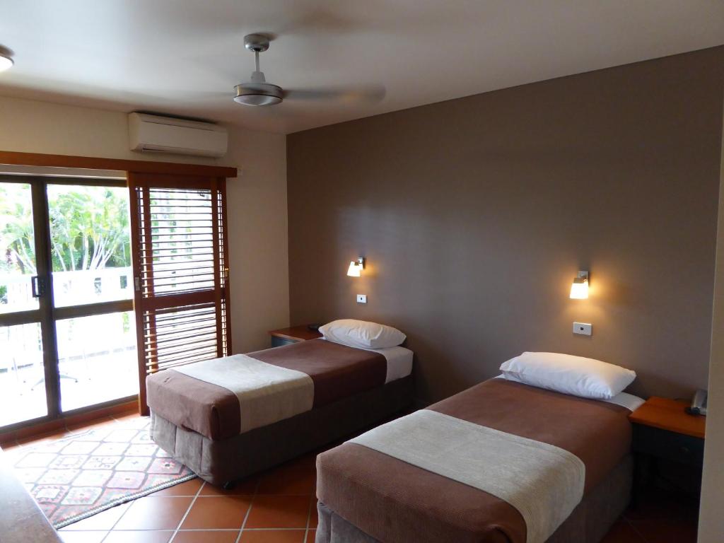 소버린 리조트 호텔 (Sovereign Resort Hotel)