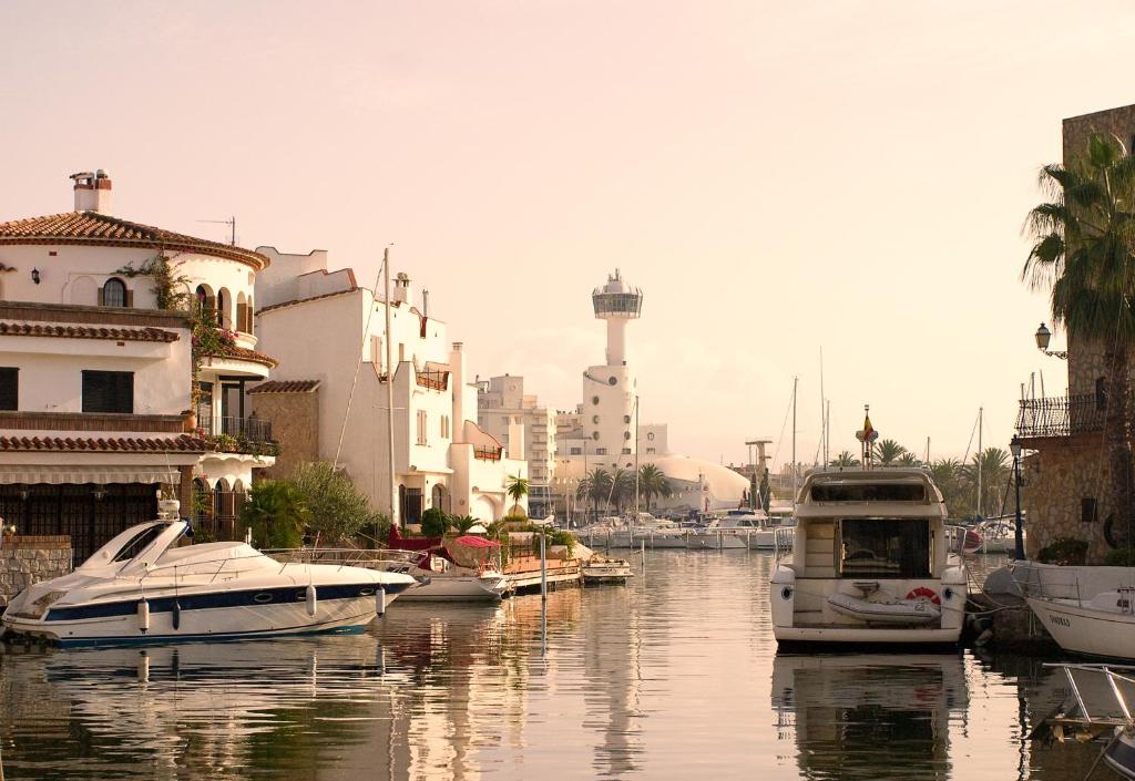 Hotel Empuries Booking Hotel Empuries Booking