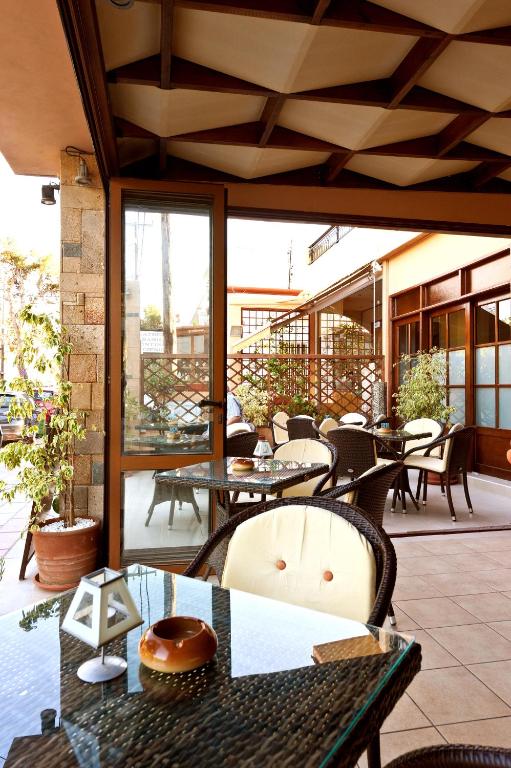 Alea Hotel Apartments — Restaurant & bars in Ialyssos, South Aegean