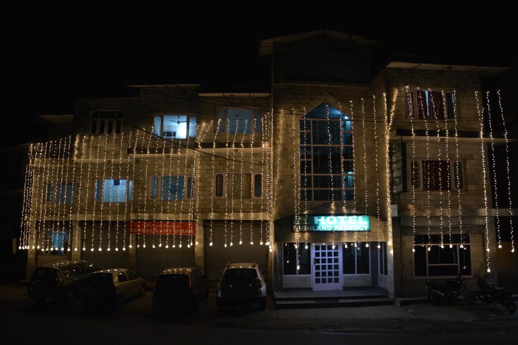 Hotel Highland Regency photo