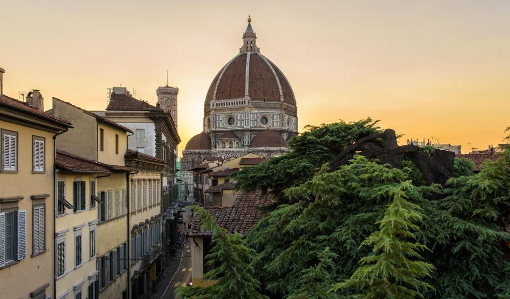 Penthouse Le Terrazze Duomo view — Hotel in Florence