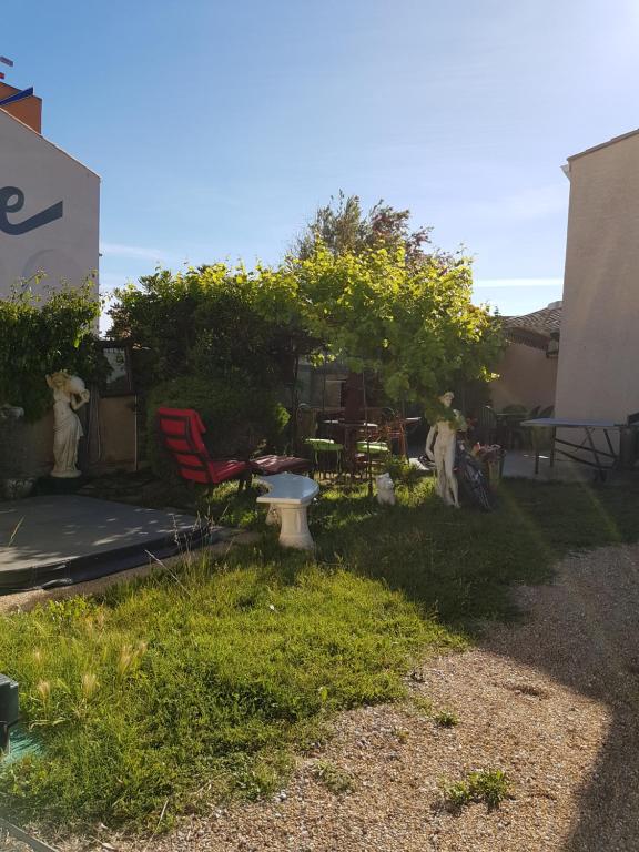 MAISON Bernardo NATURIST - 5