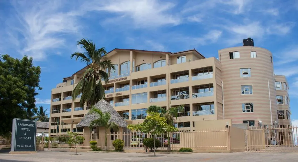Landmark Mbezi Beach Resort, hotel in Dar es Salaam