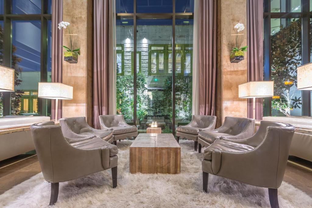 Proximity Hotel photo