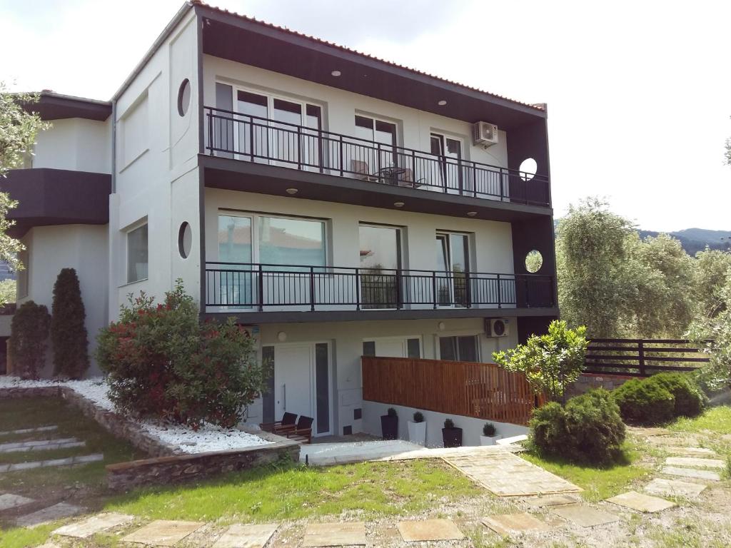 Mirador Apartments — Hotel in Thassos