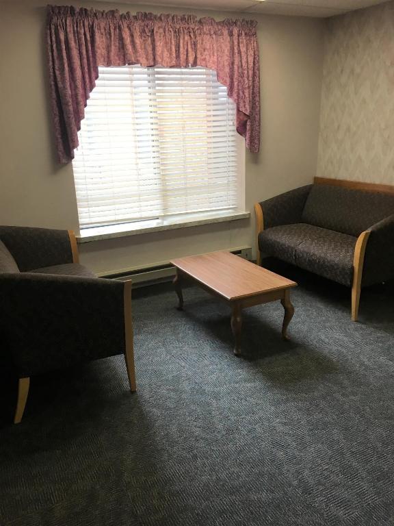 Days Inn by Wyndham Hurley photo