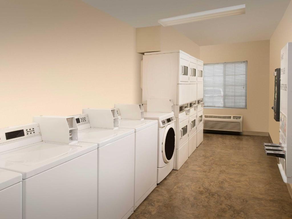 WoodSpring Suites Omaha Bellevue, an Extended Stay Hotel photo