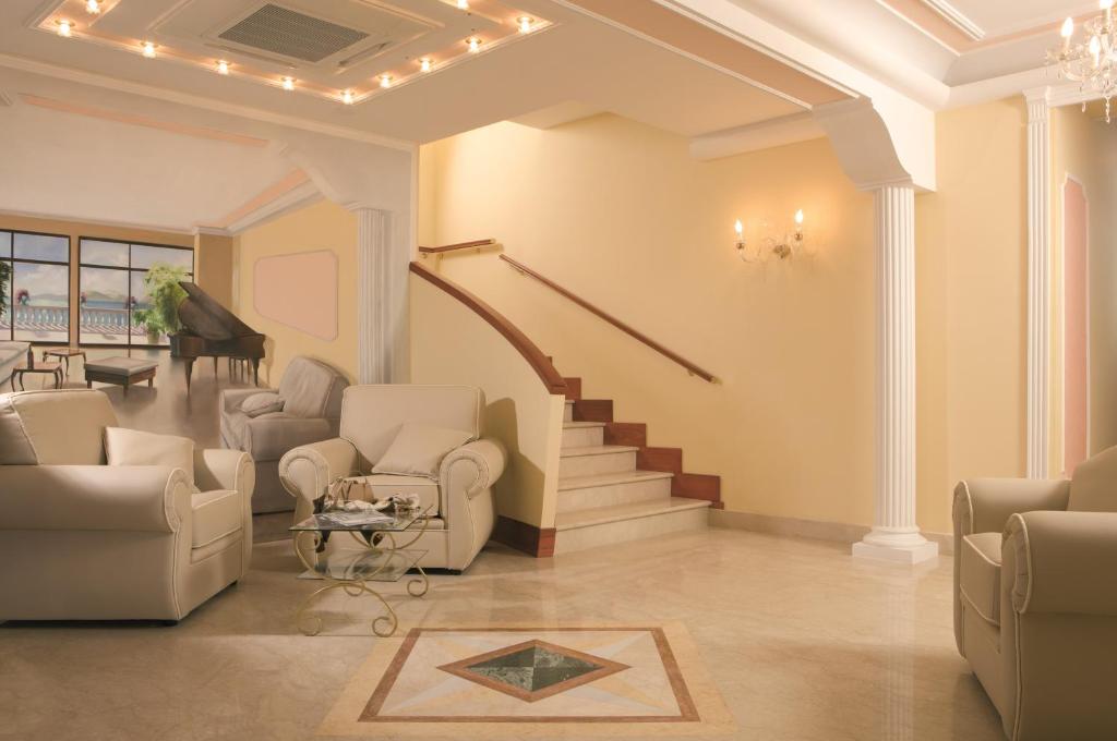Hotel Prestige photo