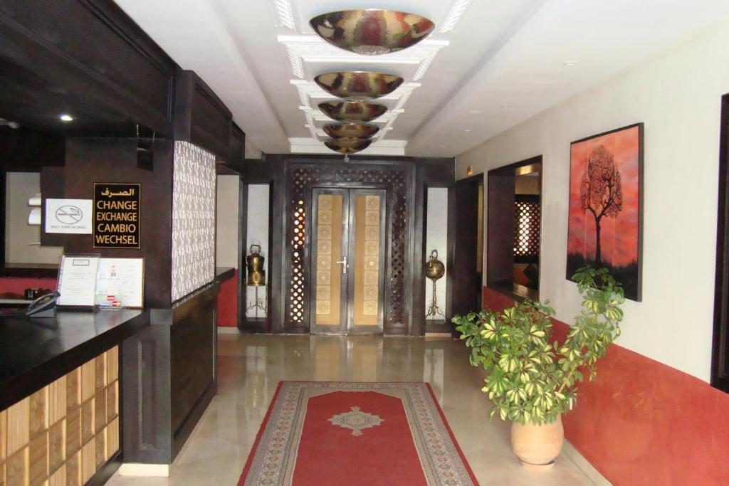 New Farah Hotel — Hotel in Agadir