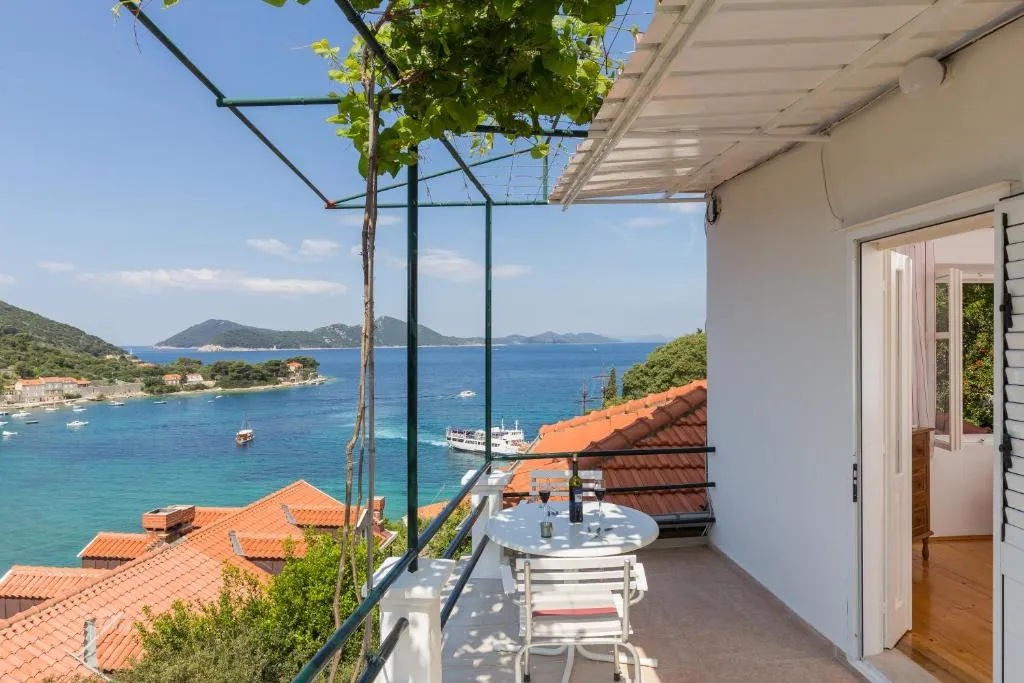 Apartments Miskovic, hotel v destinaci Koločep