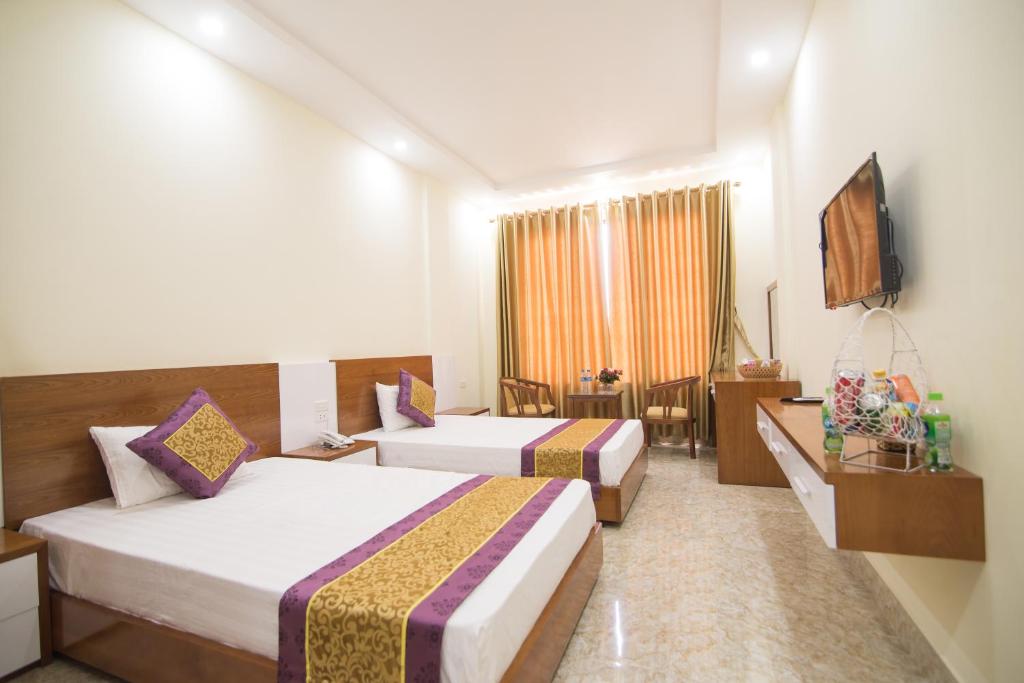Thang Long Hotel photo